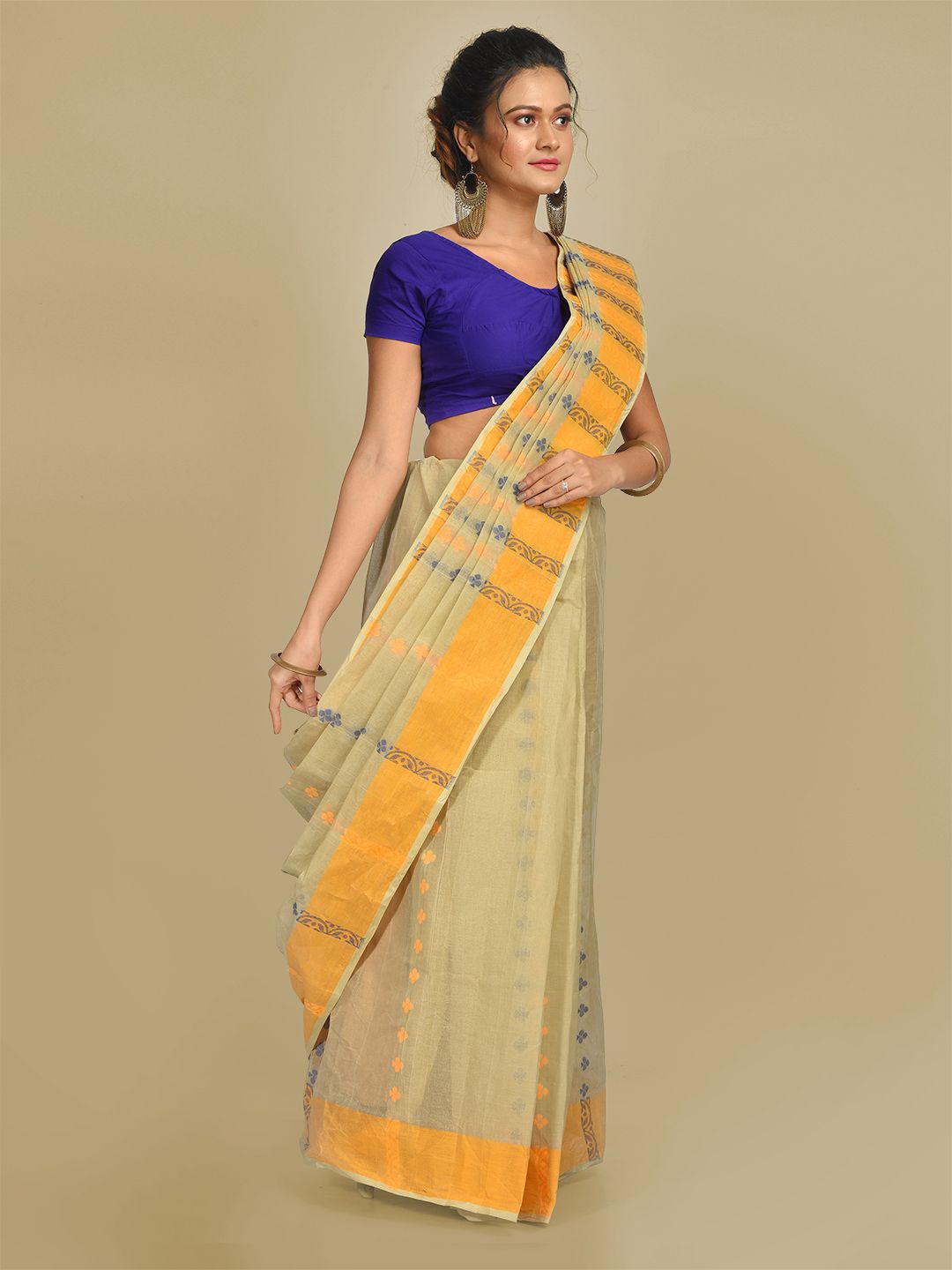 Beige Pure Cotton Dhakai buti Hand woven Tant Saree