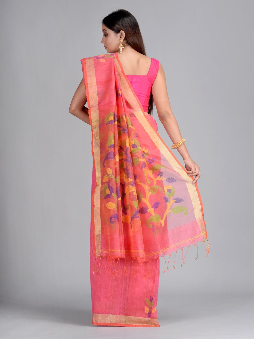 Pink Hand woven Matka Silk Saree with Jamdani work in pallu