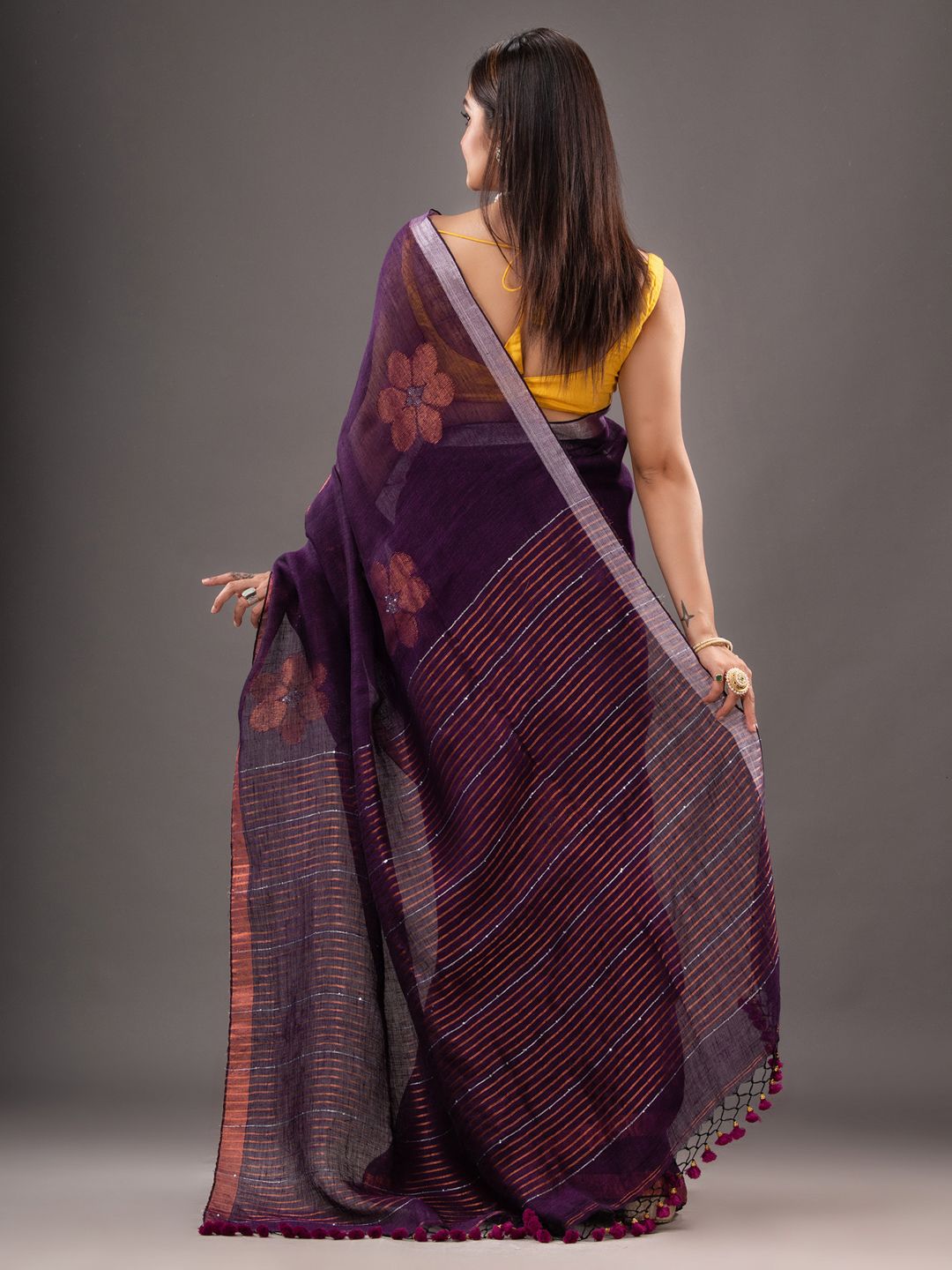 Pure Linen Hand Woven Saree with Zari work