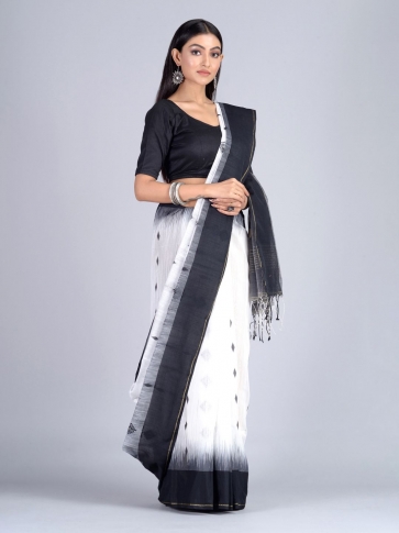 White and Black Contrast  Hand woven Saree 0