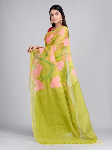 Green Hand Woven Matka Silk Saree 0