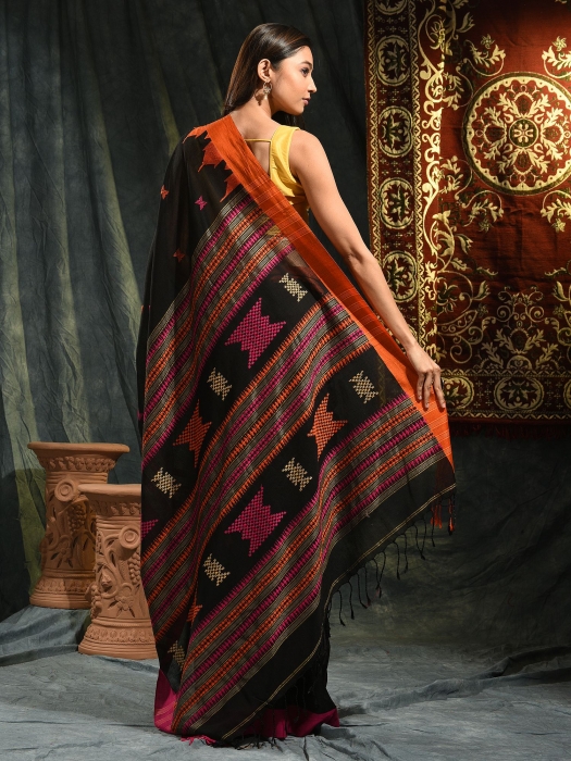 Black hand woven Cotton saree with duel border 1