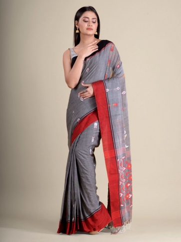 Grey handwoven soft cotton saree with floral weaving in pallu 2