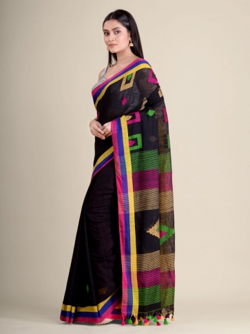 Black handwoven soft cotton saree with geomatric  weaving in pallu 2