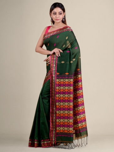 Green soft Cotton handwoven saree with allover buti 2