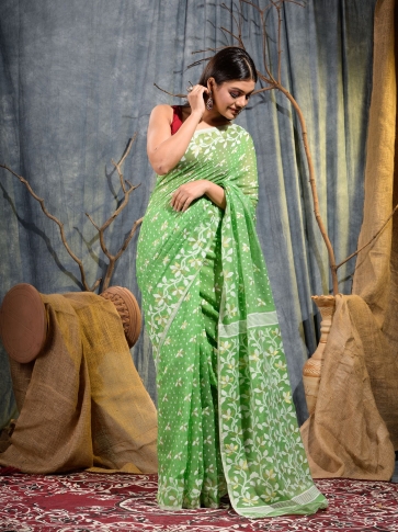 Green Silk Cotton handwoven Jamdani Saree